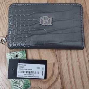 NWT Perfect size grey croco coin purse/wallet Badgley Mischka
